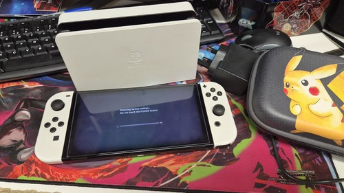 Nintendo switch oled console - nintendo,
