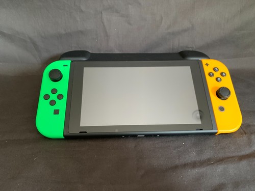 Nintendo switch console - gb,