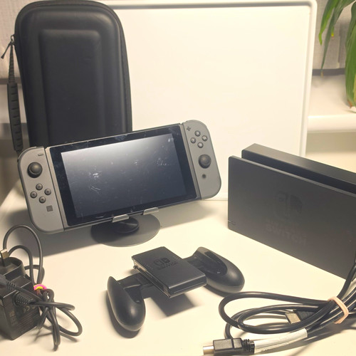 Nintendo switch console - switch,