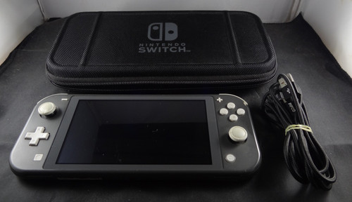 Nintendo switch lite console - nintendo,