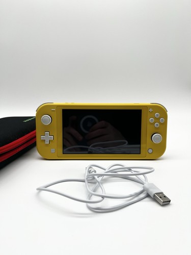 Nintendo switch lite - lite, yellow