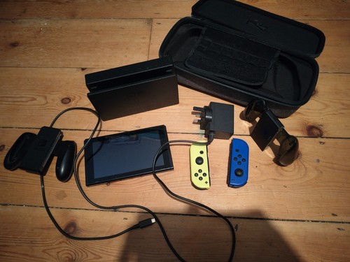 Nintendo switch bundle - nintendo, bundle.