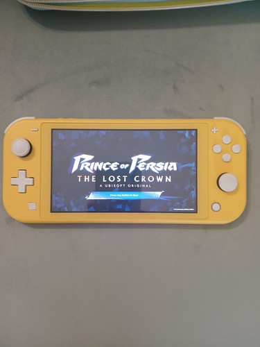 Nintendo switch lite yellow - yellow, no