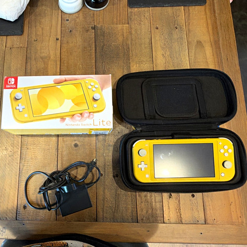 Nintendo switch lite - switch,
