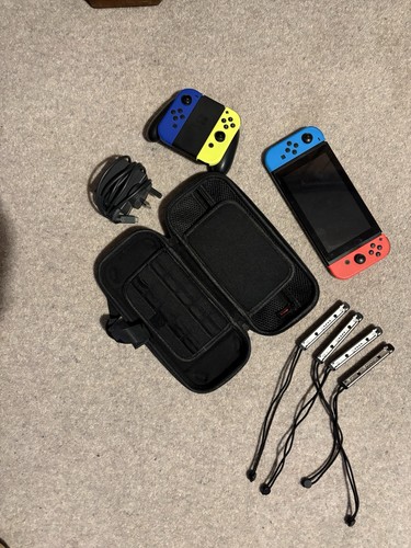 Nintendo switch 4 - switch, +