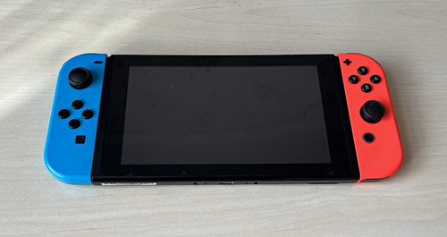 Nintendo switch 32gb console - nintendo,