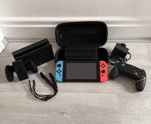 Nintendo switch console - nintendo,