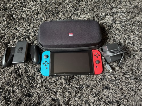 Nintendo switch console - nintendo, bundle