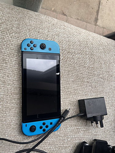 Nintendo switch bundle - nintendo,